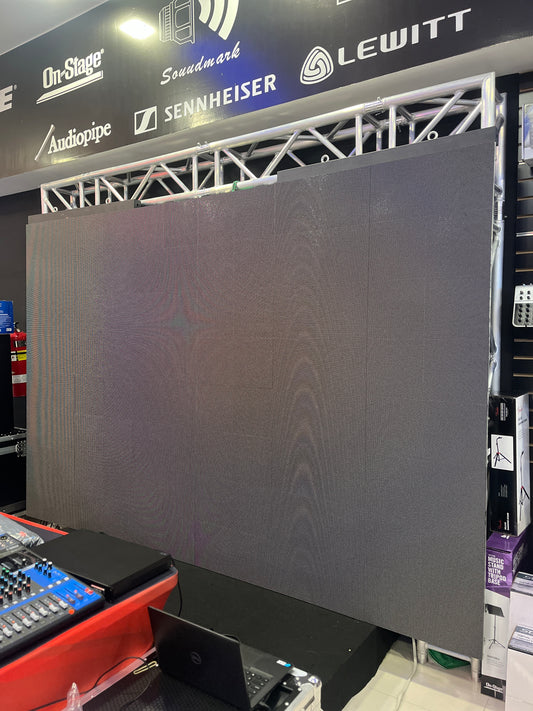Luces DB Lumen Pro Pantalla Led 2X3 Metros P3.91 Waterproof con Hardcase